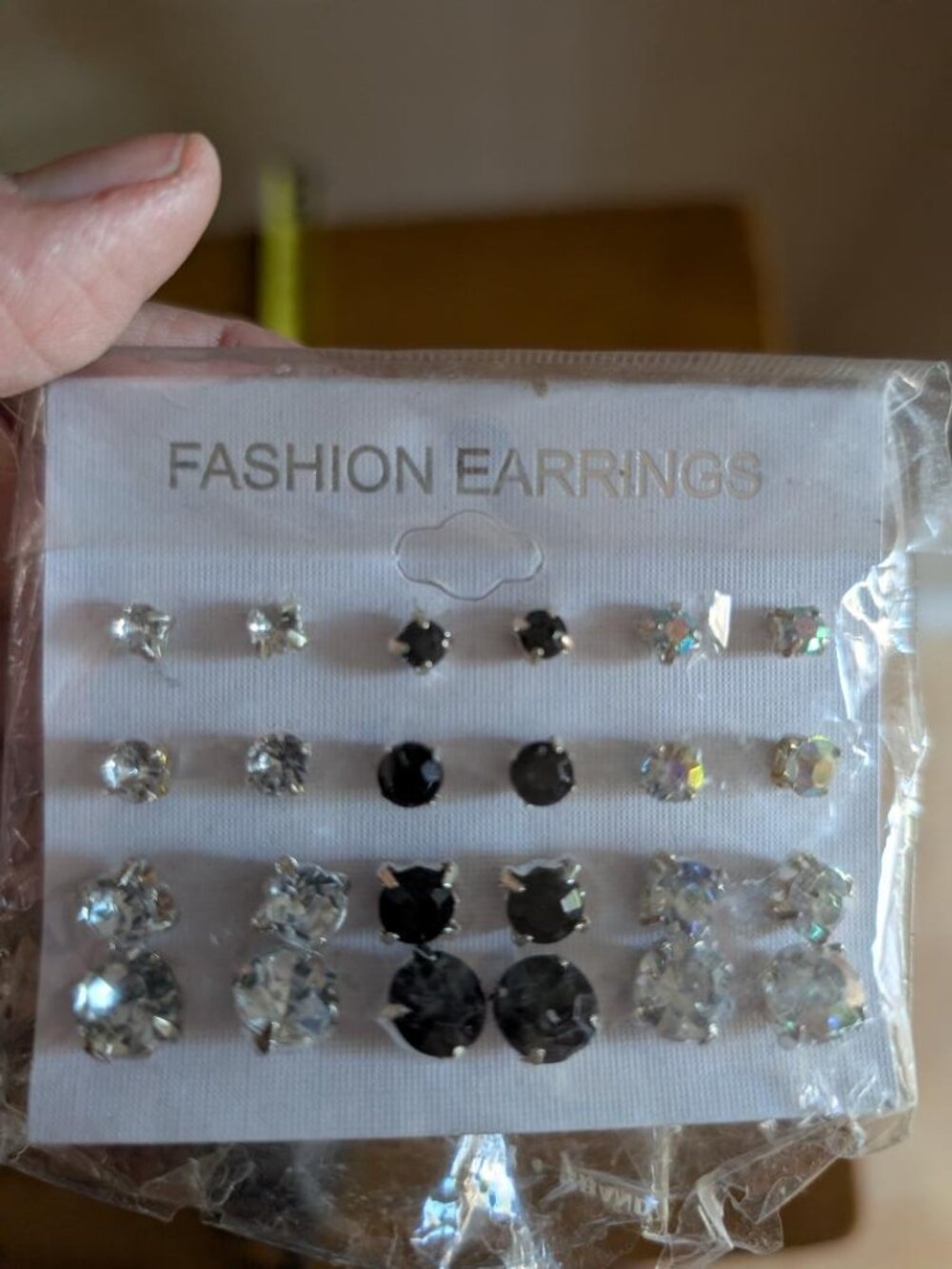 New 12 Pairs of "Fashion Earrings" in Assorted Styles (Clear and Black Rhineston